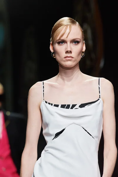 Look 213